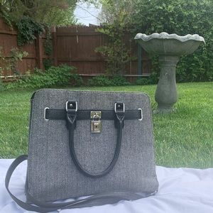 Crossbody/ over the should purse